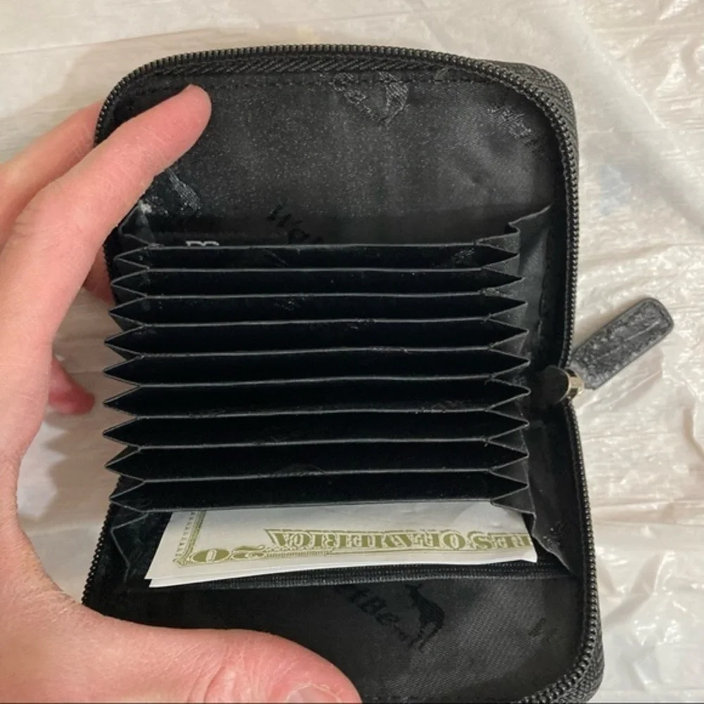 Walletbe embossed leather black wallet